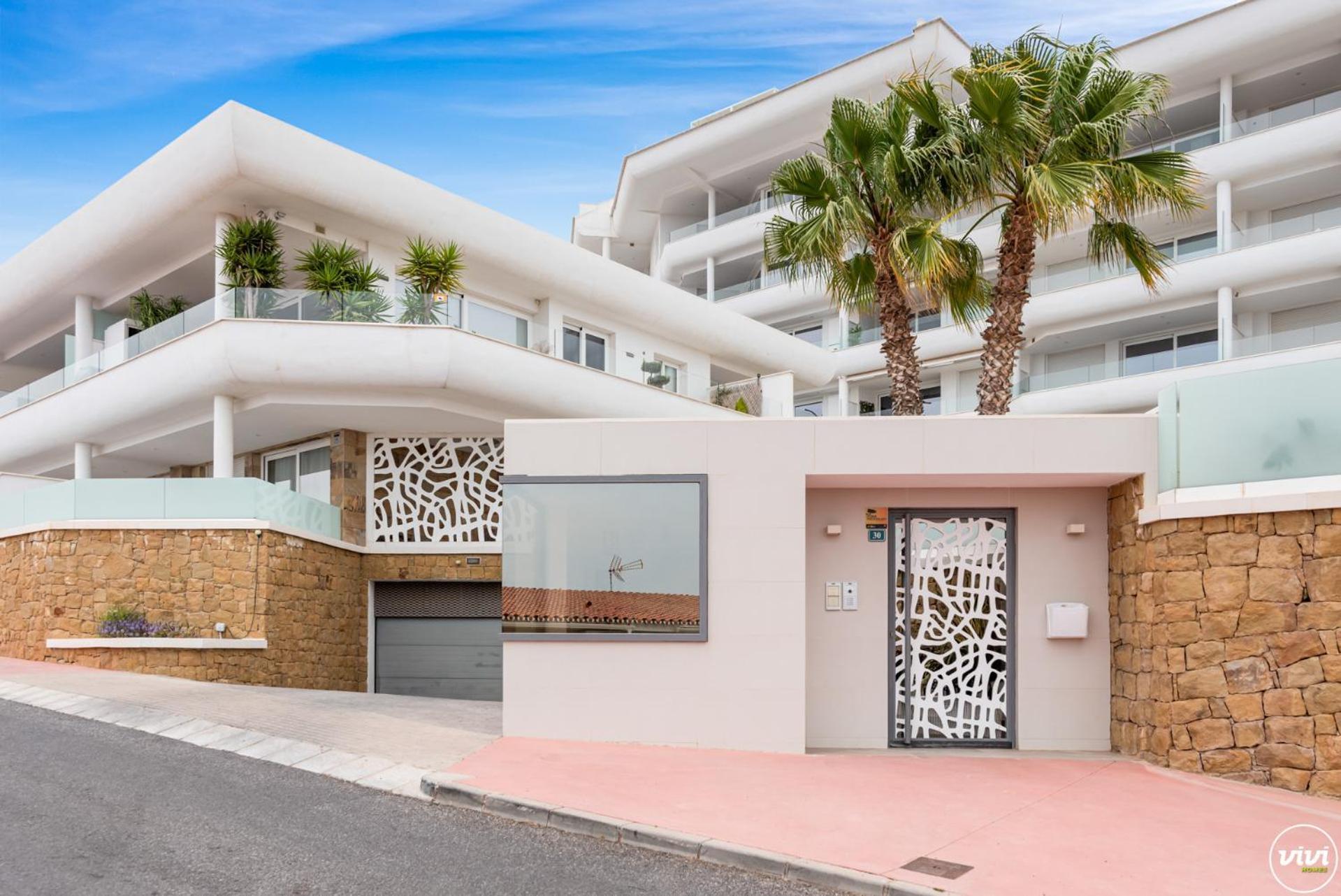Lägenhet Vivi Homes - Sultana Gym, Pool, Terrace & Sea View Fuengirola